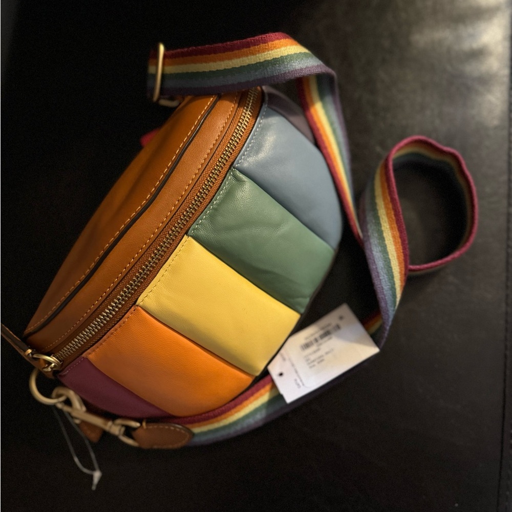 COACH Bethany Belt Bag With Rainbow Quilting NEW - Picture 5 of 16